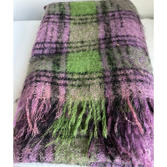 Vintage mohair blend throw blanket purple green 50x70”plaid moffat handloom - Picture 12 of 16